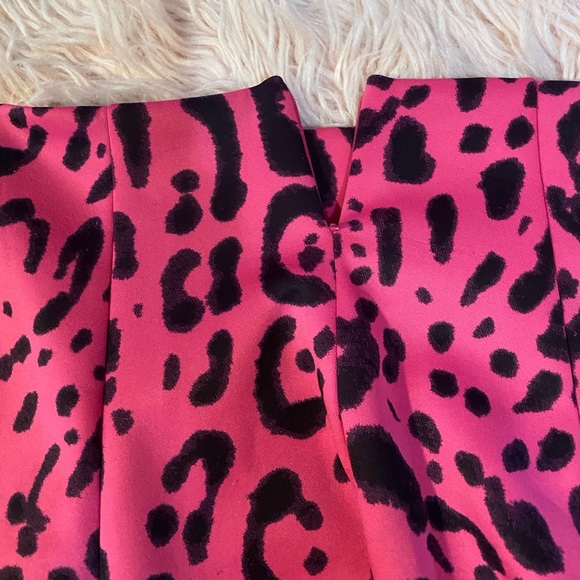 Pink Skirt With Black Details, with zipper at the back.      Size: Small - Picture 3 of 4